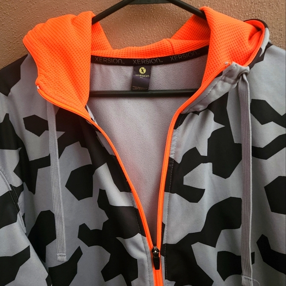 XERSION GRAY BLACK AND ORANGE CAMO FULL ZIP HOODIE-SIZE XL- UNISEX - Picture 2 of 7